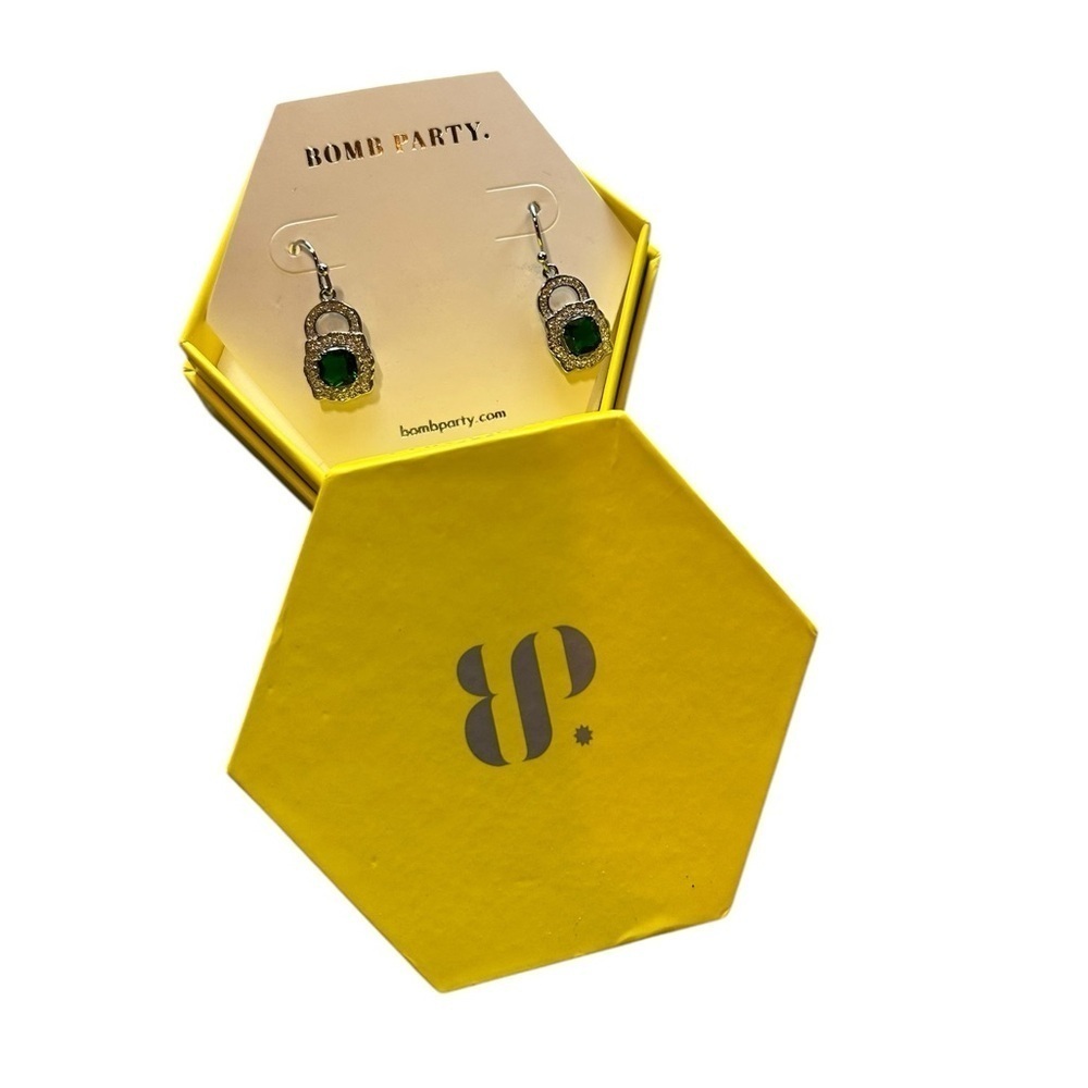Ring Bomb Party Green Emerald Gorgeous Delight Original Collection Earrings NIB